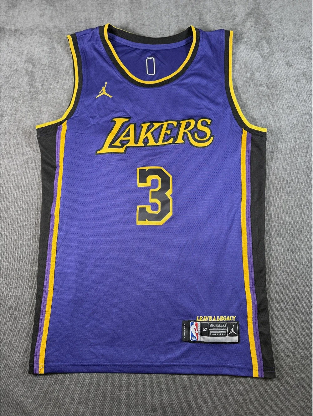 Los Angeles Lakers Anthony Davis #3 NBA Swingman Jersey Purple Size 52